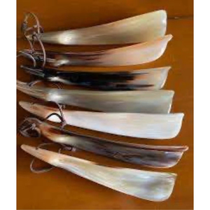 Calzador de Cuero de Búfalo Natural para Hombre, Mujer y Niña, para Calzado de Talla Personalizada - Product Image 1