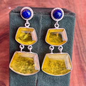 Boucles d'oreilles pendantes en Lapis Lazuli naturel et Quartz jaune faites à la main en argent sterling plaqué bijoux en pierres précieuses pour femmes - Product Image 1