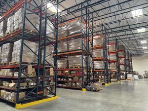 Best <b>Solutions</b> 5-Layer Steel Warehouse <b>Racking</b> System Pallet Rack with Step Beam Teardrop Uprights High Storage Capacity - Product Image 4