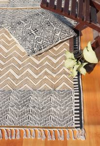 Tapis de Style Rajasthani Tapis brodés 100% Tapis faits à la main Tapis à motif zigzag pour la maison Salon et balcon Décor - Product Image 5