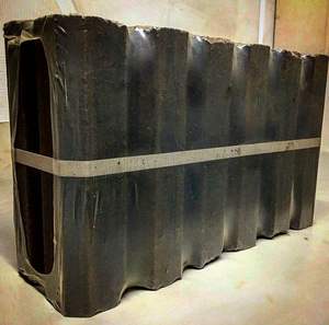 ไม้ขี้เลื่อย briquettes Pini Kay briquettes ไม้ที่ควบคุมความชื้นบล็อกเชื้อเพลิงไม้ Pini Kay briquettes สำหรับให้ความร้อน - Product Image 1