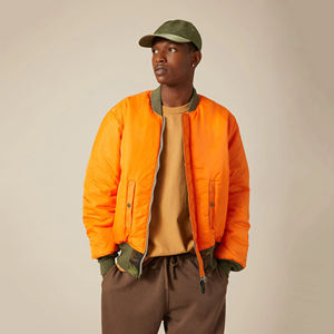 2025 chaqueta Bomber de satén de poliéster 100% para hombre abrigo impermeable de secado rápido con cuello levantado estilo de ropa de calle para invierno - Product Image 4