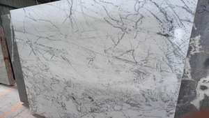 Dalle de marbre blanc granuleux au design moderne de luxe, offre spéciale, fournisseur indien, surface polie pour mur naturel, sol, grande dalle - Product Image 4