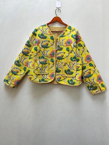 Beautiful <b>White</b> Floral 100% Cotton Handmade Reversible Light Weight Quilted Short Jacket,WomenWear New Style Coat,Partywear - Product Image 2