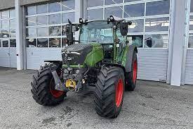 Achetez le tracteur agricole utilisé de haute qualité de Fendt avec des machines agricoles élevées de tracteur de la représentation 140hp de travail en Stock maintenant - Product Image 2