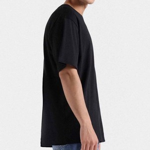 Venta al por mayor de gran tamaño 100% algodón hombres camiseta 180GSM poliéster de peso pesado con gran tamaño 100% patrón sólido - Product Image 2