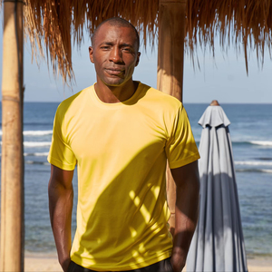 Camiseta Unisex Ultifresh de Poliéster Tejido, Corte Regular, Manga Corta, Cuello Redondo, Color Sólido, Casual, Suave, Transpirable, con Bordado en la Espalda - Product Image 1