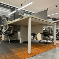 Postes de travail modulaires en open space, bureau moderne pour 6 à 8 personnes, table de poste de travail avec écran
