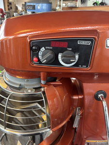 เครื่องผสมอาหารเชิงพาณิชย์รุ่นใหม่ HL200 ขนาด 20 ควอร์ต พร้อมตัวป้องกันโถผสมและโถผสม, 120V 1/2HP - Product Image 4