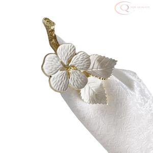 Anillos de Servilleta de Primera Calidad para Decoración de Mesa de Comedor con Acabado Duradero y Apariencia Elegante para Todas las Ocasiones - Product Image 1