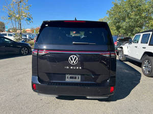 Volkswagen ID. 2025 IMPECABLE Buzz Pro S - Product Image 2