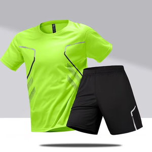 เสื้อยืดออกกำลังกายผู้ชาย & กางเกงขาสั้น ชุดฟิตเนส วิ่ง เสื้อคอมเพรสชั่น ชุดออกกำลังกายผู้ชาย เสื้อยืดแขนสั้น - Product Image 4