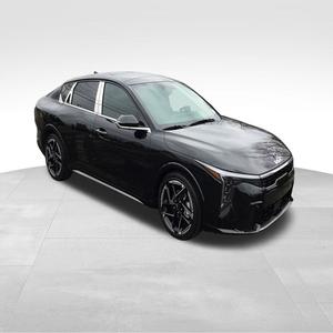 Kia K4 GT-Line 2.0L I4 MPI 2025, best-seller, avec pack technologique et garantie, traction avant - Product Image 2