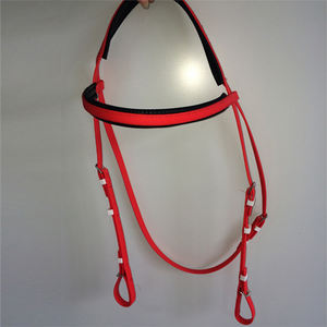 Bride de dressage de cheval complet matériau en nylon synthétique PVC résistant au froid selle en cuir de style occidental activités d'équitation anglaises - Product Image 4
