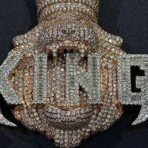 VVS Clarity Moissanite Diamond Pendant Icedown Silver/Gold Hip-Hop Style 18K Rose Gold Plated Fine Pendants Charms para hombres Regalo - Product Image 3