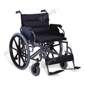 Fauteuil roulant pour adultes avec siège large, cadre à haute capacité de charge, mouvement stable pour l'assistance quotidienne et les soins médicaux - Product Image 5