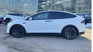 USED 2022 Model X Plaid I Facelift Low Mileage Automatic <b>Panoramic</b> Sunroof LED lights LED Daytime Lights 6 Seats Ready to SHIP - Product Image 3
