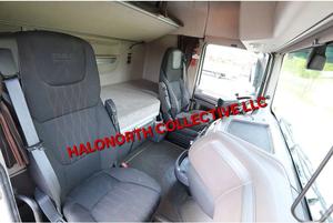 Camión Volquete Usado DAF XF 530 6X4 con Volante a la Izquierda, Motor Diésel Cummins, Unidad Tractora, Caja de Cambios Automática, Camión Volquete Nuevo Usado - Product Image 5