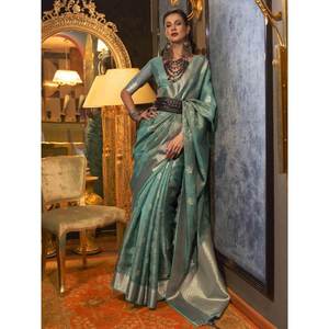 ผ้าซิลค์สีฟ้าอมเขียวที่ถักด้วยด้ายสีซีอาน ประดับพู่ห้อย สำหรับงานแต่งงานแบบบอลลีวูด - Product Image 4