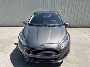 Voiture d'occasion Ford Fiesta Titanium 2014 à bas prix à vendre - Product Image 2