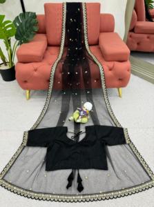 Nouveau saree en georgette moderne de haute qualité avec broderie séquencée comprenant un chemisier-belle tenue de fête - Product Image 3