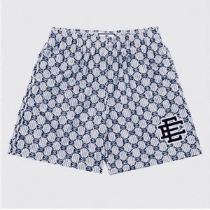 Shorts d'été pour hommes, style hip-hop, motif uni, taille élastique, cordon de serrage, design en maille respirant et coupe-vent, vente en gros - Product Image 4