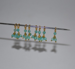 Perles enveloppées d'un seul fil d'amazonite naturelle de qualité supérieure. Gemstone Dangle1 + 3 perles de fil unique Pièces de chapelet pour la fabrication de bijoux - Product Image 3