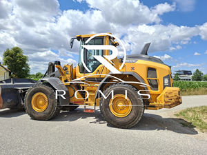 Caricatore a Ruote VOLVO L90H 2016 con Capacità di Carico Nominale di 200 Tonnellate - Product Image 4