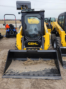 Chargeuse compacte Gehl RT165 de qualité supérieure, offerte au prix usine pour les acheteurs en gros - Product Image 2