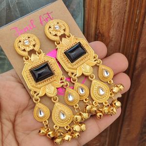 Hermosos Pendientes Cachemiríes de Primera Calidad, Pendientes Tradicionales Indios, Perfectos para Bodas, Fiestas y Vestimenta Étnica - Product Image 6