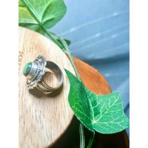 Bague de mode Tillie John Sonoran en or, turquoise et argent sterling, taille 7.5, en acier inoxydable avec incrustation sertie clos, cadeau - Product Image 4