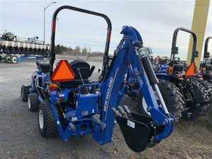 Nouveau tracteur agricole 30 CV 4x4 New Holland Workmaster 25S avec chargeur frontal et transmission hydrostatique - Product Image 2