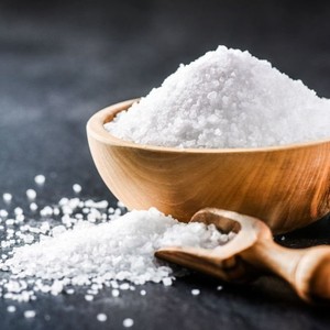 100% Sal Marina blanca comestible natural Cristales finos y gruesos Embalaje a granel de grado alimenticio para exportación - Product Image 1