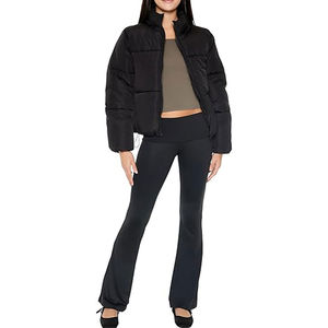 Veste matelassée légère pour femme fabriquée au Pakistan, rembourrage en coton, respirante, finition de haute qualité, vêtement d'hiver décontracté - Product Image 3