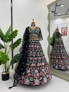 ชุดผ้าจอร์เจียเทียมสำหรับปาร์ตี้งานแต่งงานด้ายสวยงามพร้อมชุดเย็บปักลายตามลำดับ lehenga และ choli พร้อมตาข่ายเนย dupatta - Product Image 4