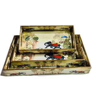 Bandeja de Madera Roja y Blanca con Estampado Floral Hecha a Mano, Diseño Art Deco Exclusivo con Borde Negro, Ecológica - Product Image 1