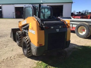 Chargeurs compacts sur chenilles en caoutchouc et en fer Case IH TV450 2021 / Chargeurs compacts sur chenilles CASE SV280B disponibles en Autriche - Product Image 3