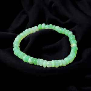 Pulsera elástica de ópalo verde 2025, joyería de piedras preciosas naturales elásticas hechas a mano, diseño de moda para hombres y mujeres para regalo de aniversario - Product Image 2