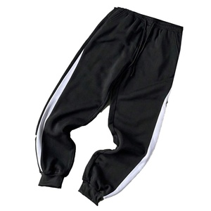 Ensemble de jogging à capuche avec logo personnalisé Survêtement de créateur pour homme à manches longues 100% survêtements en polyester pour l'hiver - Product Image 5