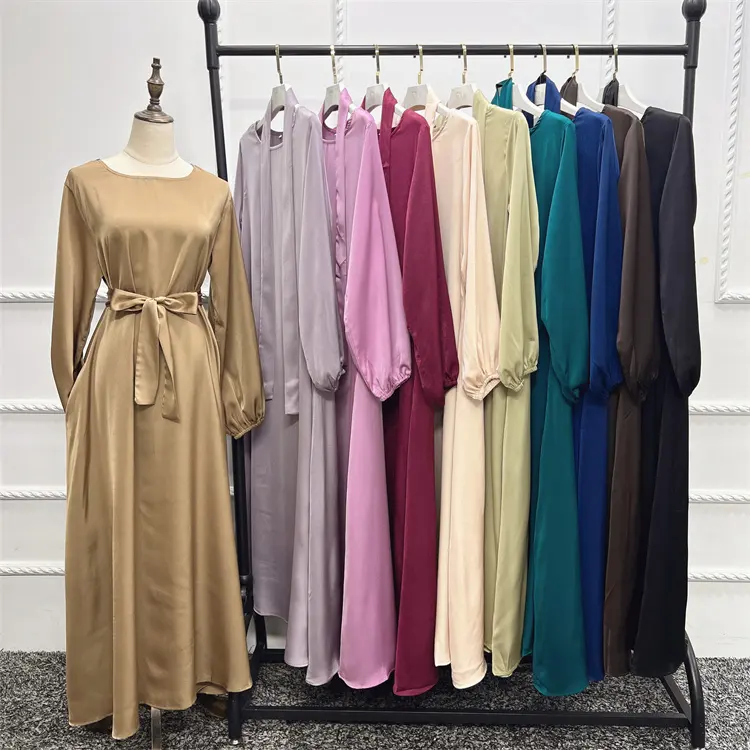2023 Hot Sell Slim Sleeves Elastic Cuff Plain Color Closed Abaya Muslim Women Modest Slip Dress Turkish Dubai Hijab Muslim Dress