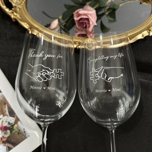 BRUSHSTROKE BLISS Verres à vin modernes classiques faits à la main et écologiques, rehaussent les moments sociaux, les conversations partagées, qualité exceptionnelle - Product Image 4