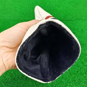 Fundas para Palos de Golf de Cuero PU Suave con Logotipo Personalizado, Duraderas, Impermeables, con Cierre Elástico Autoadhesivo para Uso en Exteriores, Color Dorado - Product Image 5