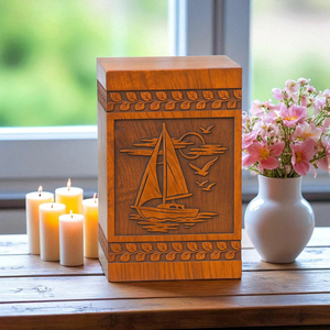 Urna de cremación de madera hecha a mano, diseño de velero grabado y hojas, urnas de cremación para cenizas de adultos con opción de diseño personalizado - Product Image 1