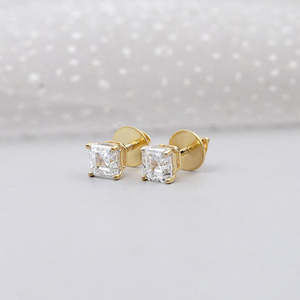 Boucles d'oreilles clous en diamant taille Asscher, à visser, design solitaire élégant - Product Image 4