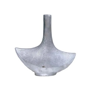 <b>Unique</b> Waves Design Cast Aluminum Flower <b>Vase</b> with Natural Brass Finishing Floor and Table Decorative Flower <b>Vase</b> - Product Image 6
