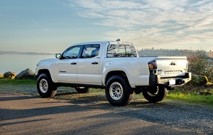 โตโยต้า ทาโคมา ลิมิเต็ด ดับเบิ้ลแค็บ 4x4 ปี 2023 สภาพดี - Product Image 5