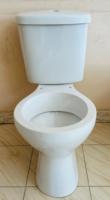 WC monobloc moderne italien à double chasse, en céramique, à poser au sol, avec siphon en P et désodorisation automatique, pour maisons et hôtels