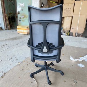 Silla de Oficina Ergonómica Contemporánea con Respaldo Alto de Malla y Base Giratoria para Soporte Lumbar y Alivio de la Fatiga en Talleres - Product Image 5