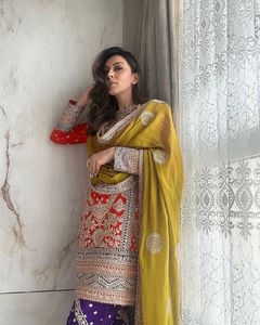 Nouveau Designer Wear Haute Qualité Rouge Jaune Lourd Georgette Fil Complet Broderie Travail Top Et Palazzo Avec Dupatta Prêt À Porter - Product Image 3