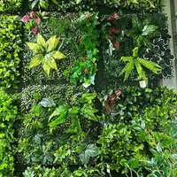 Künstliche tropische Farnpflanze, vertikale Heckenwand, Graswandpaneel, gemischtes breitblättriges Lavendelblatt, wasserdicht, für den Abschlussfeier